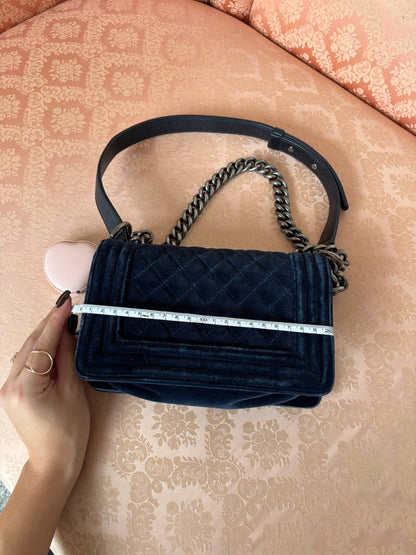 Chanel Le Boy shoulder bag velvet navy
