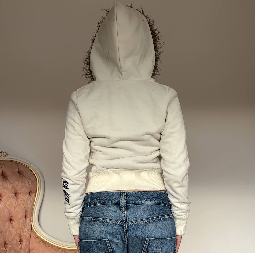 Abercrombie and Fitch hoodie with fur in cream