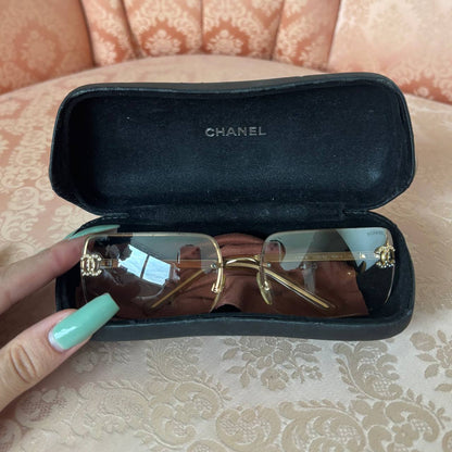 Chanel sunglasses 4104-B vintage rimless