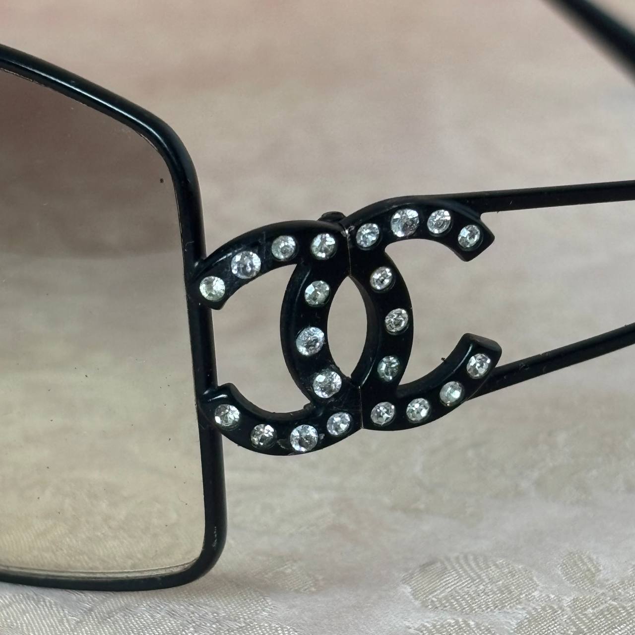 Chanel sunglasses vintage rimless