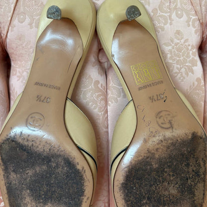 Chanel classical slingback in beige and black