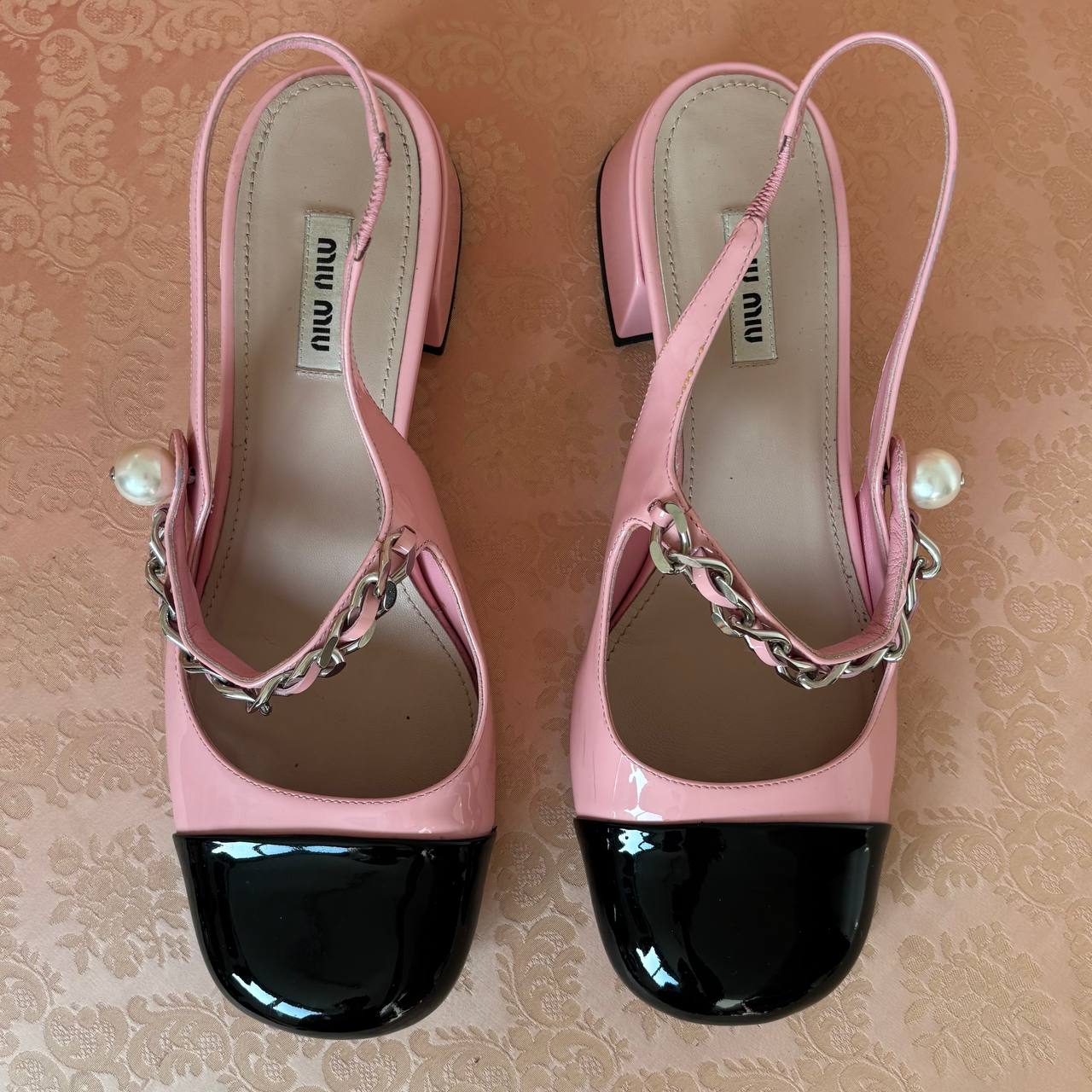 Miu pink and black patent leather black Mary Janes