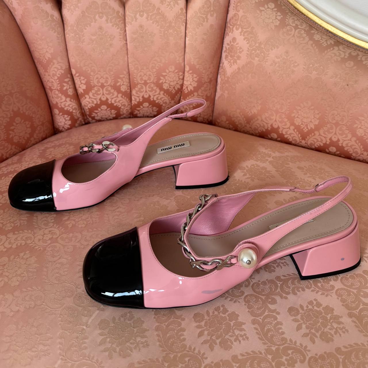 Miu pink and black patent leather black Mary Janes