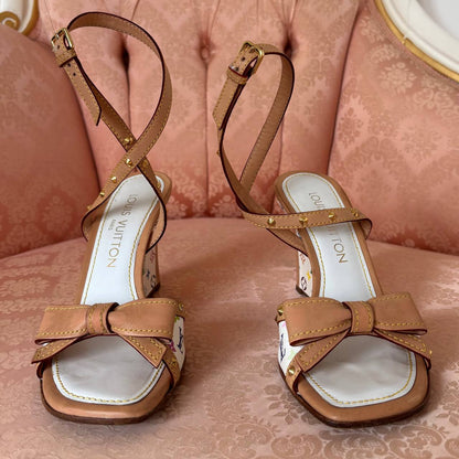 Louis Vuitton monogram white wedges