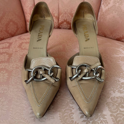 Prada beige/camel leather kitten heels