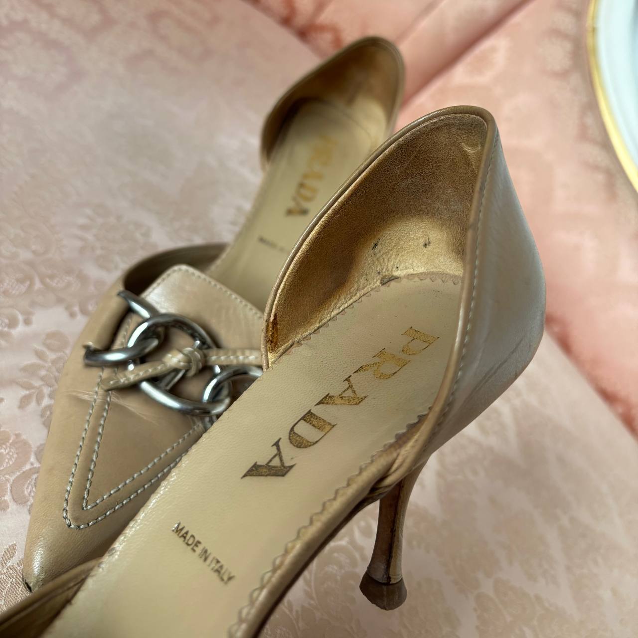 Prada beige/camel leather kitten heels