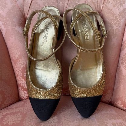 Chanel slingback heels pre-fall 2021
