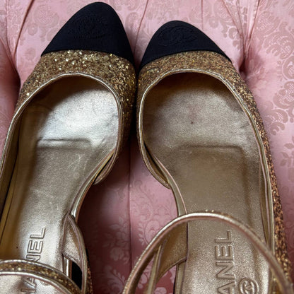 Chanel slingback heels pre-fall 2021