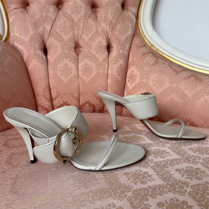 Gucci Ascot sandals in ecru white