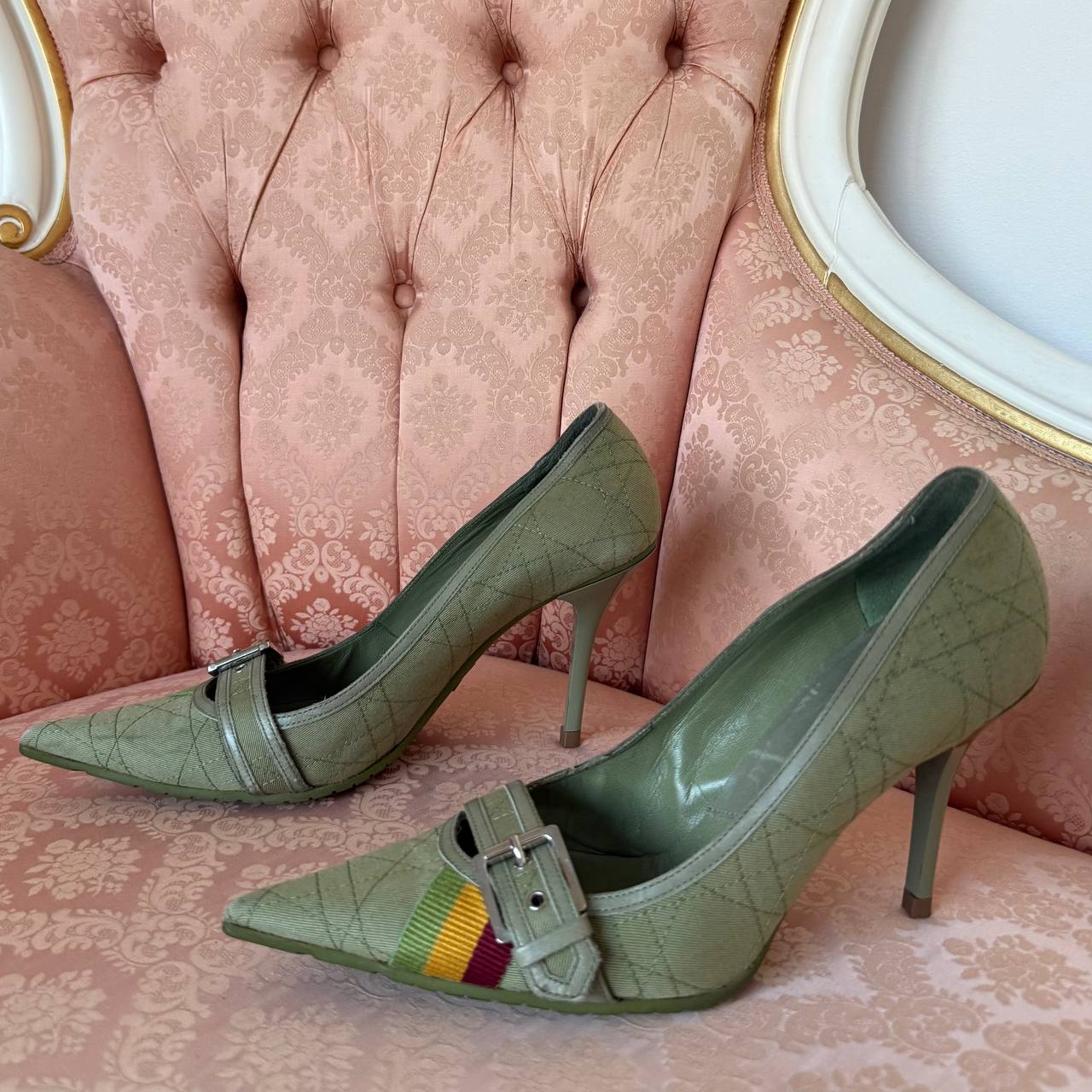 Dior court heels khaki Rasta collection 2004