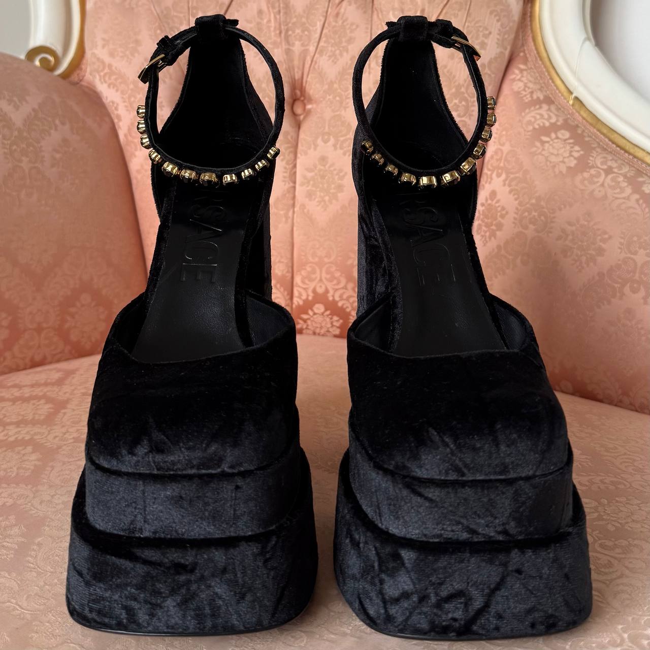Versace Medusa Aevitas heels FW2021 black