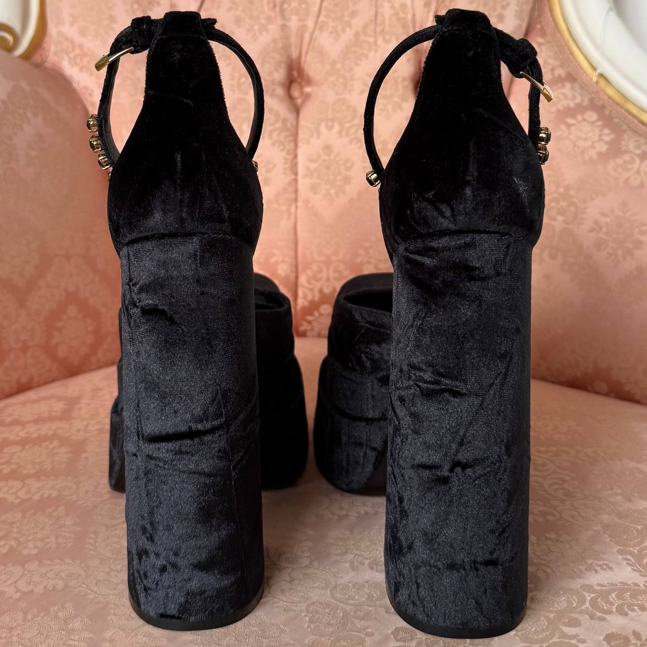Versace Medusa Aevitas heels FW2021 black