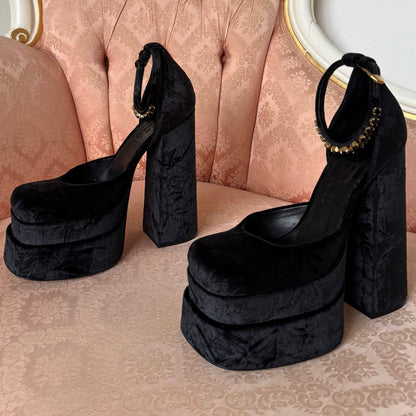 Versace Medusa Aevitas heels FW2021 black