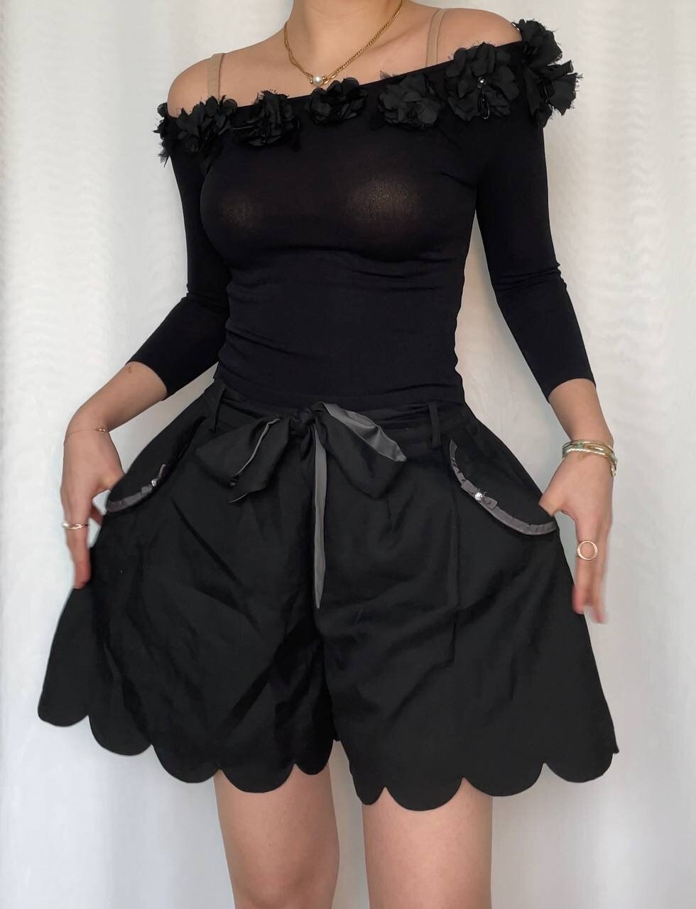 Axes Femme shorts bottom skort skirt black bow ruffled vintage y2k pilates coquette old money