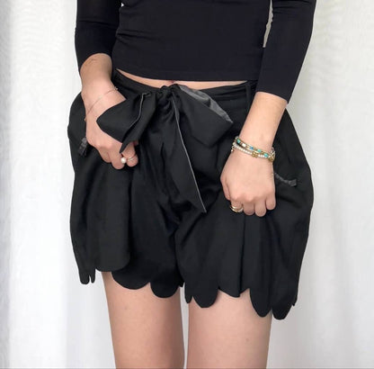 Axes Femme shorts bottom skort skirt black bow ruffled vintage y2k pilates coquette old money