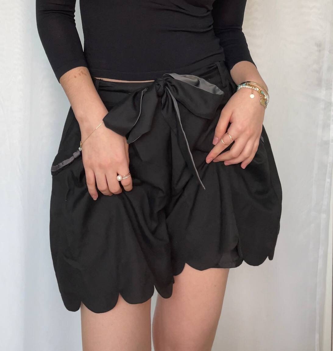 Axes Femme shorts bottom skort skirt black bow ruffled vintage y2k pilates coquette old money