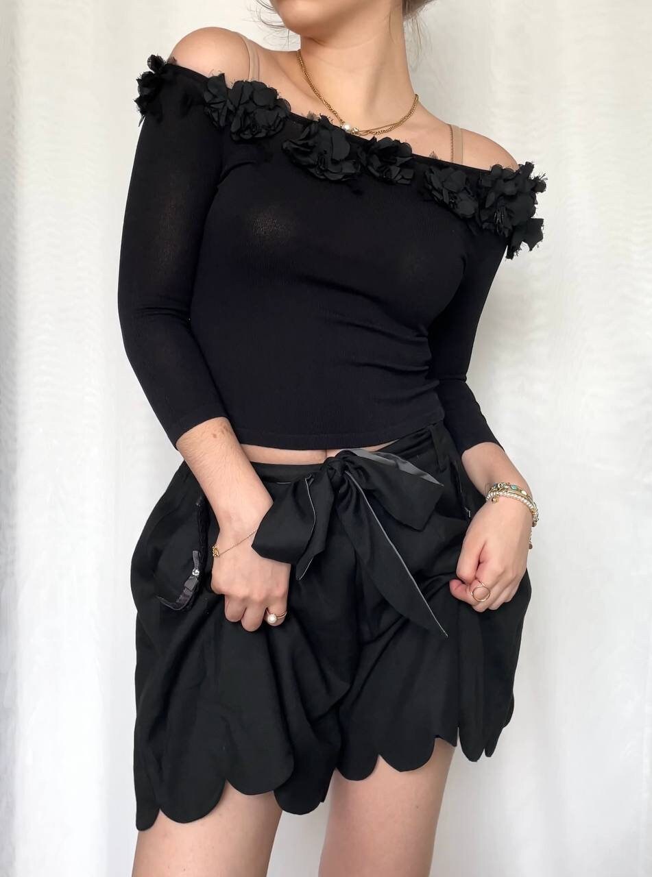 Axes Femme shorts bottom skort skirt black bow ruffled vintage y2k pilates coquette old money