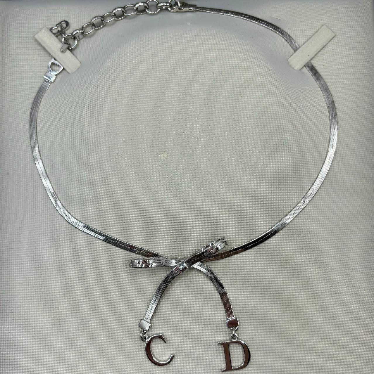 Christian Dior necklace silver bow CD coquette round chocker y2k old money