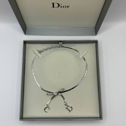 Christian Dior necklace silver bow CD coquette round chocker y2k old money
