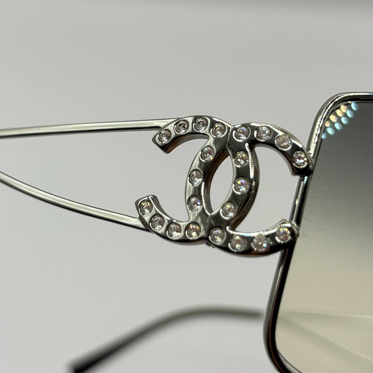 Chanel sunglasses vintage rimless frameless CC diamanté grey tan gradient with silver y2k with logo