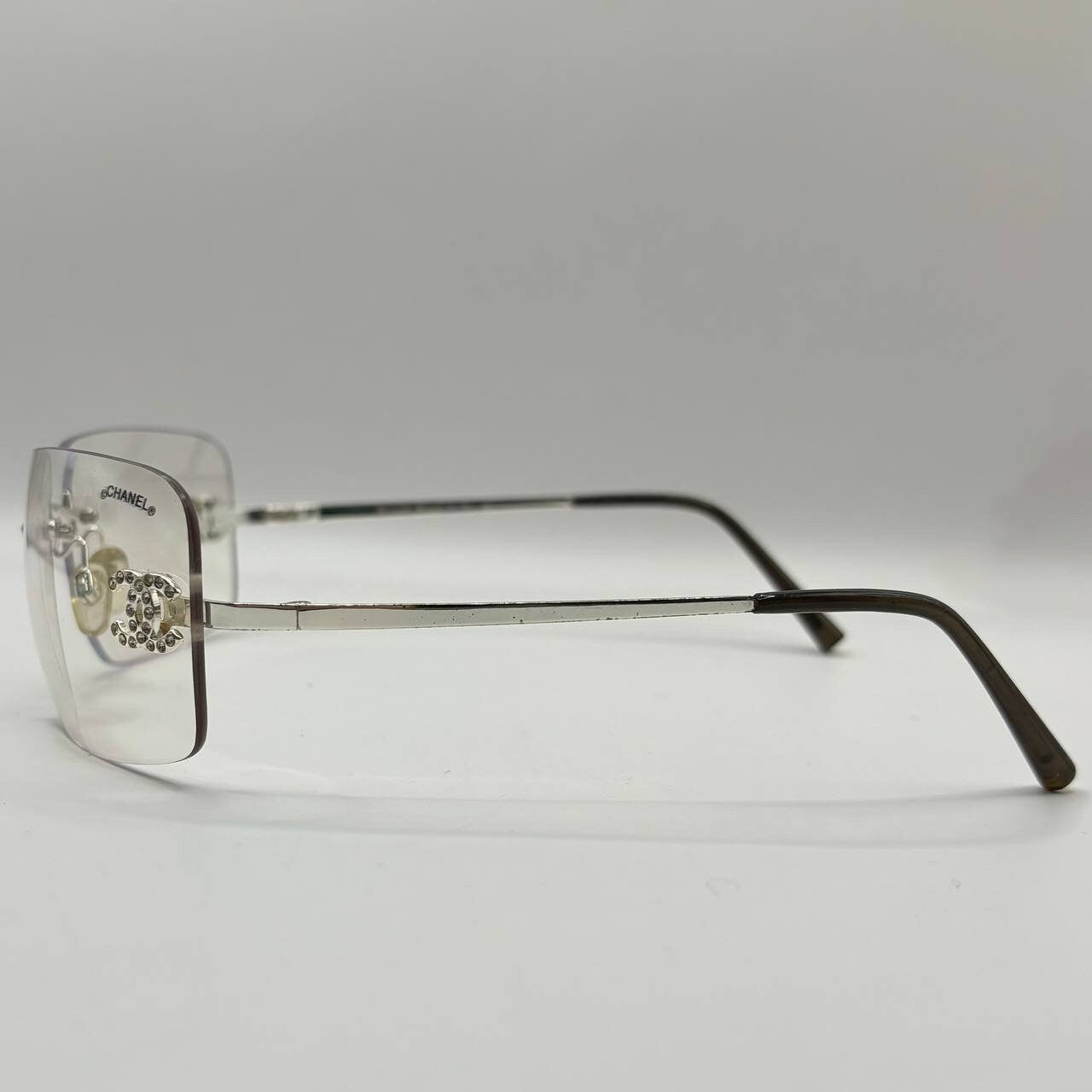 Chanel sunglasses vintage rimless frameless CC diamanté transparent with silver y2k with logo