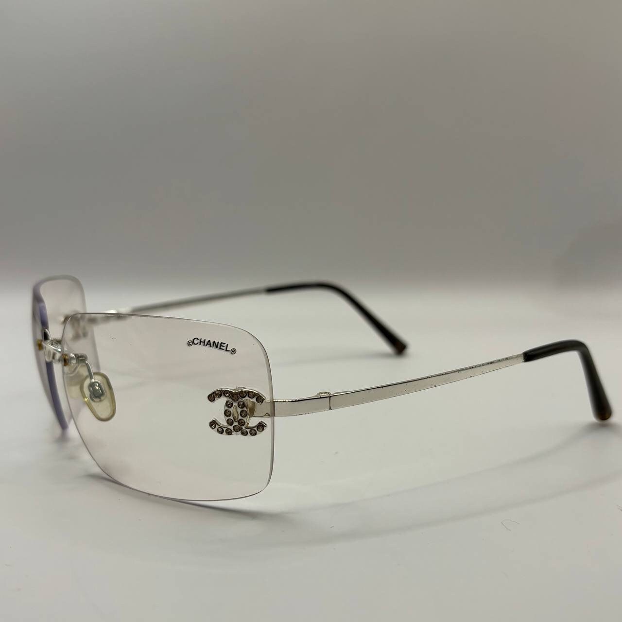Chanel sunglasses vintage rimless frameless CC diamanté transparent with silver y2k with logo