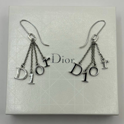 Dior earrings hanging letters silver